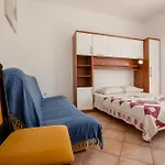 Lovely Marjetka דירה Palit