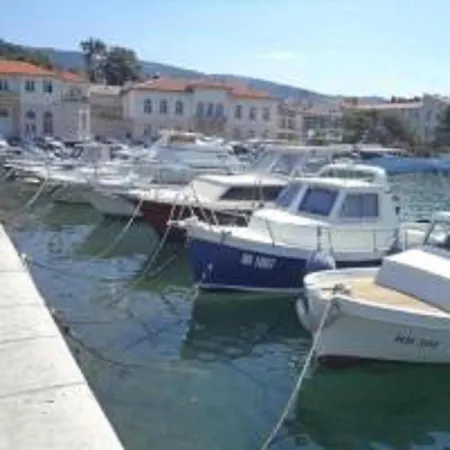 Lovely Marjetka Palit