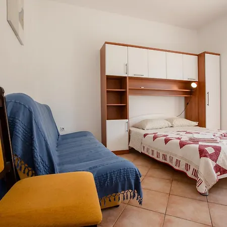 Lovely Marjetka Apartman Palit